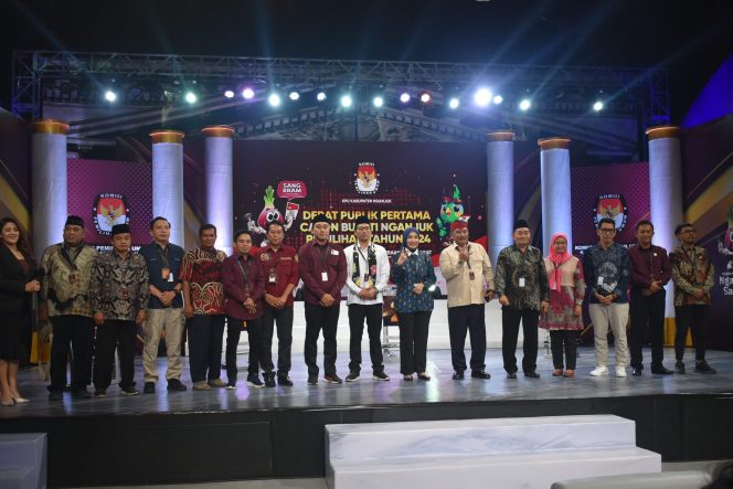 
					Debat Publik Pertama Calon Bupati Sukses Dilaksanakan KPU Nganjuk