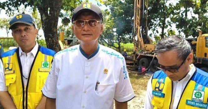
					Sidak Sekolah Rakyat di Nganjuk, Menteri PU Marah-Marah dan Sebut Kata Bodoh