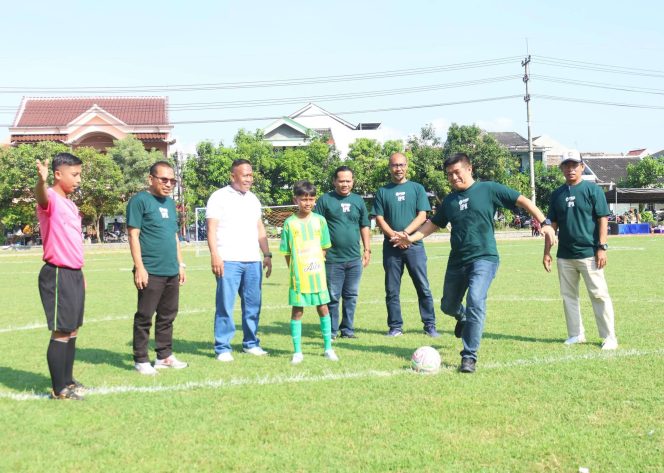 
					28 Tim Dari Berbagai Daerah di Jatim Ikuti Turnamen Dandim Cup U-12 Untuk Mencari Bibit Pesepak Bola Usia Dini